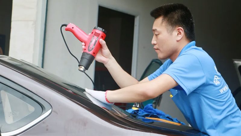汽車配件的材質與工藝直接影響其使用壽命與性能。以下是一些常見的材質與工藝：